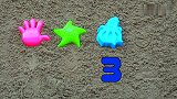 玩玩具铲子和砂模学习颜色和手工模具-ABC歌曲苗圃节奏