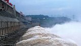 世界最大水电站即将完工，三峡甘拜下风，发电量高达3000亿度