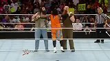 WWE-14年-RAW第1103期：乌索兄弟出场惨遭哈珀罗温偷袭-花絮