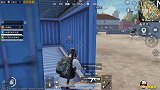 和平精英：城市钢枪旁边观望收人头，差点给自己毒死！