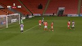 第61分钟西布朗球员加拉格尔射门 - 打偏