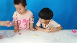 可孵化的神奇魔法蛋，两个小孩期待惊喜！