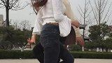 手拉手，一起走！