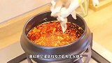 这是你们爱吃的那种米线吗？酸辣浓郁，配菜丰盛～真的好好吃啊～