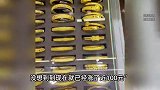 金价大跌，深圳水贝有人拉行李箱扫货：有人金条还没到手已亏4万