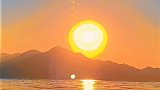 别错过年轻的疯狂，时光很匆忙，别错过日落和夕阳！
