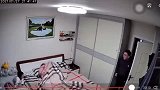 妈妈1小时没搞定的事情，爸爸一秒钟就解决了，要不是拍下，谁信