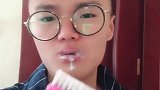为了买个牙刷，小伙子你太拼了！