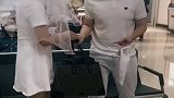 情侣领证遇到女生戴头纱