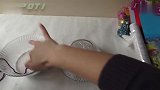 牛人做的这彩灯都赶上舞厅的彩灯效果了,这灯泡能卖个好价钱