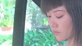 心机男登门拜访,得知女友出门了还是男的给她打电话,瞬间变脸