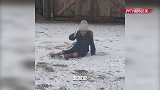 小贝女儿简直萌爆 小七竟因神秘身世雪地撒娇【中字】