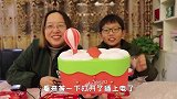 好吃又好玩的“悬空漂浮巧克力豆”，小轩和轩妈玩的不亦乐乎