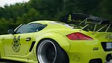 稀有黄色保时捷911，开上路回头率爆棚