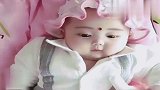 刚睡醒的小情人超可爱，下一秒宝宝魔性呆萌反应，萌炸啦
