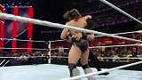 WWE-15年-RAW第1134期：大秀苦战丹尼尔罗曼来助阵-花絮