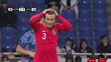 朱世钟开出任意球 金珍洙头球攻门稍稍偏出