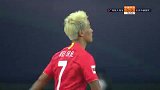 张琳芃禁区低射侯森扑救脱手 韦世豪门前半米失空门