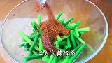 你以为韩国人只吃白菜泡菜他们居然把这个也做成了泡菜