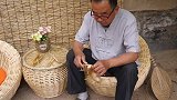 草皮编成草帽，有没有想起童年的美好时光？
