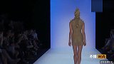 国外超模走秀：独特的设计理念，就是看不懂怎么回事！