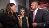 WWE-14年-RAW第1116期：权利夫妇为下周定夺一场重量级赛事-花絮