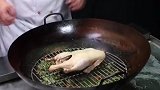 今天做个熏鸭。庆祝祖国母亲生日快乐