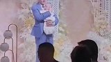 小叔子帮哥嫂把侄女抚养成人，结婚当天带着侄女一起娶妻