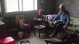 男子畏罪潜逃17年，为躲避警方追捕，连父亲最后一眼都没见到