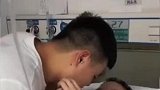 妻子生病，丈夫用爱和坚持将其唤醒