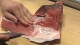 日本料理之金枪鱼脖寿司，这鱼肉纹理看着好像雪花牛肉，太漂亮了