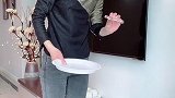 老公的小金库原来藏在这里，还是给他放回去吧