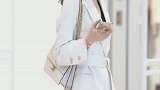 糟了，美女看我把我心都偷走了