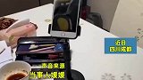 女子用了8年的手机突然冒烟，期间换过非原装电池