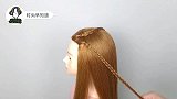 这样的扎发发型要不要试一下？简单易上手，特别百搭显年轻