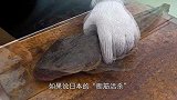 韩国碳烤“活鳗鱼”，瞬间烈火焚身，场面太刺激了！(1)
