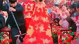 哥哥结婚娶了大学中文系的校花，中式婚礼凤冠霞帔太美了！