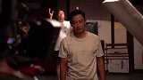 江山如此多娇花絮：长桌宴拍摄现场，群众演员看着导演的指挥演戏