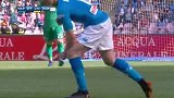 因西涅角球送精妙弧线 托内利暴力头球中柱弹出