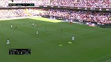 第41分钟瓦伦西亚球员罗德里戈射门