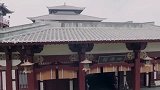 长歌一行人来到长安，而珍珠却热衷于选房间
