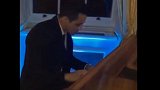 西甲-1617赛季-桑切斯离巴萨开发新技能 演奏钢琴风度翩翩-专题