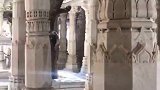耆那教最大最精美的大理石圣庙，有1440根雕刻完全不同的柱子