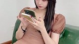 笑得多灿烂，下手就多恨你的女友已上线 美女 性感可爱