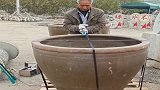 很传统的手艺人，瓷缸的制作方法，没误差！