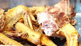 澳门烧腊店，日常斩料：烧肉、烧骨、乳鸽、乳猪