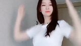 简单的动作，翘臀又瘦身