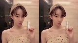 心真大！懒理整容和插足风波，张檬秀锁骨心情大好