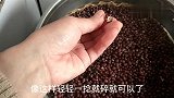南瓜和红豆别煮粥了，这样做香甜美味，补气补血，孩子一顿吃三个