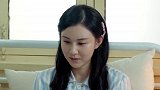 美女想出国远离这个伤心地，小伙表示会帮她安排